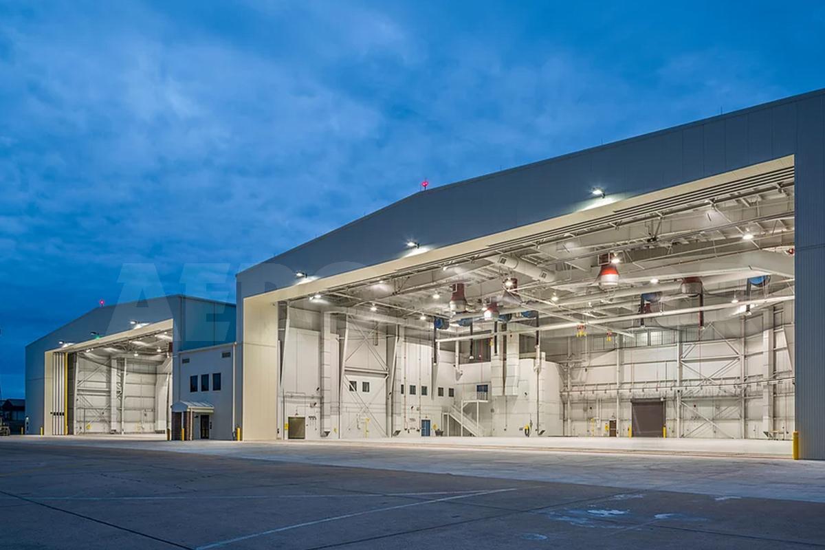 Airport & Helicopter Hanga